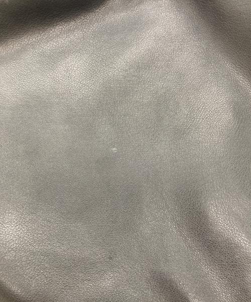 Le vernis（ル ベルニ）Le vernis (ル ベルニ) Sculpture bag ブラックの古着・服飾アイテム