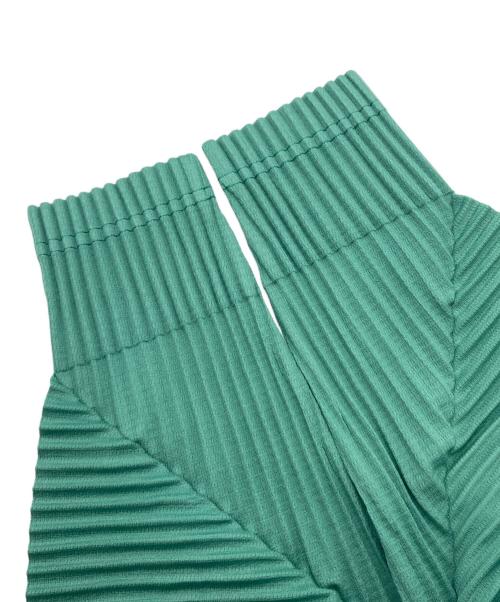 HOMME PLISSE ISSEY MIYAKE（オム プリッセ イッセイ ミヤケ）HOMME PLISSE ISSEY MIYAKE (オム プリッセ イッセイ ミヤケ) プリーツパーカー グリーン サイズ:3の古着・服飾アイテム