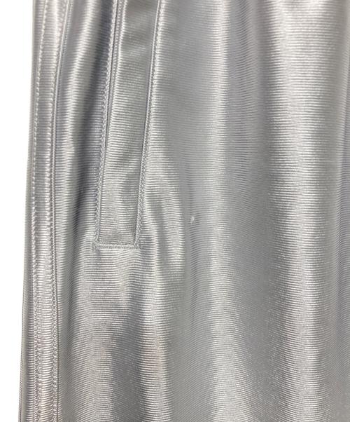 adidas（アディダス）adidas (アディダス) オーバーサイズ ファイヤーバードトラックパンツ グレー サイズ:M 未使用品の古着・服飾アイテム