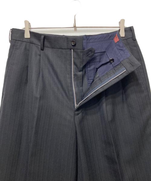 COMME des GARCONS HOMME DEUX（コムデギャルソン オム ドゥ）COMME des GARCONS HOMME DEUX (コムデギャルソン オム ドゥ) シャドーストライプウール２タックスラックス ブラック サイズ:Xの古着・服飾アイテム