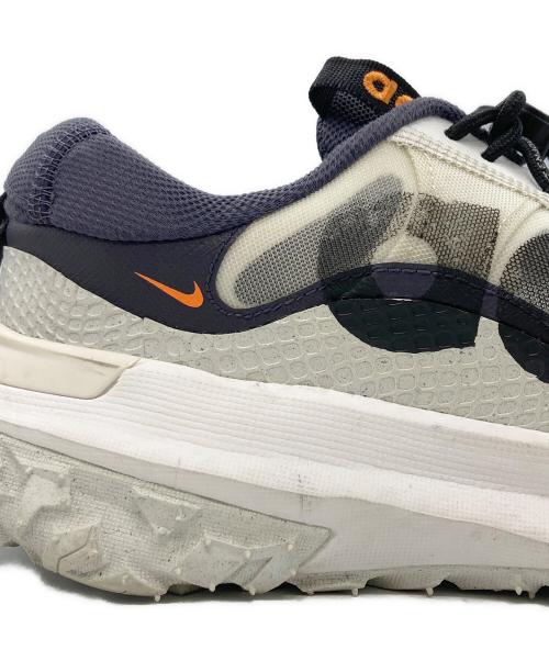 NIKE ACG（ナイキエーシージー）NIKE ACG (ナイキエージーシー) ローカットスニーカー アイボリー サイズ:27の古着・服飾アイテム