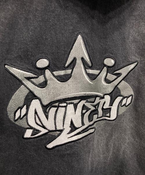 9090（9090）9090 (9090) King Logo Vintage Denim Hoodie ブラック サイズ:Mの古着・服飾アイテム