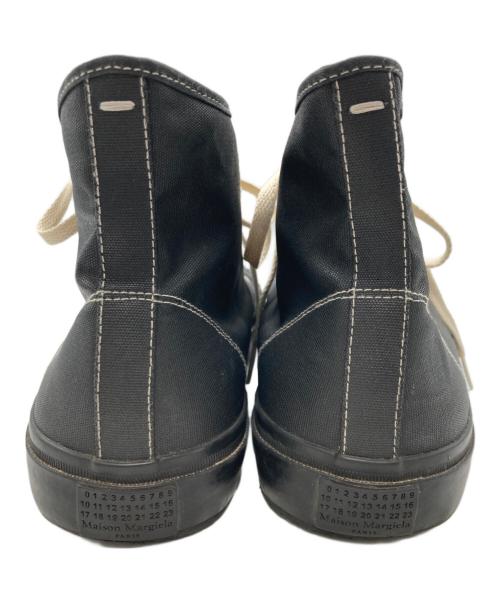 Maison Margiela（メゾンマルジェラ）Maison Margiela (メゾンマルジェラ) Tabiハイカットスニーカー ブラック サイズ:42の古着・服飾アイテム