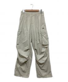 LACOSTE（ラコステ）の古着「ナイロンカーゴパンツ」｜ベージュ