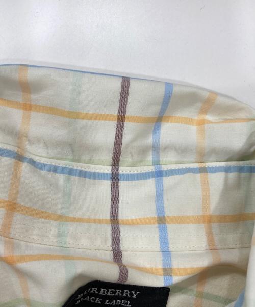 BURBERRY BLACK LABEL（バーバリーブラックレーベル）BURBERRY BLACK LABEL (バーバリーブラックレーベル) 半袖シャツ イエロー サイズ:3の古着・服飾アイテム