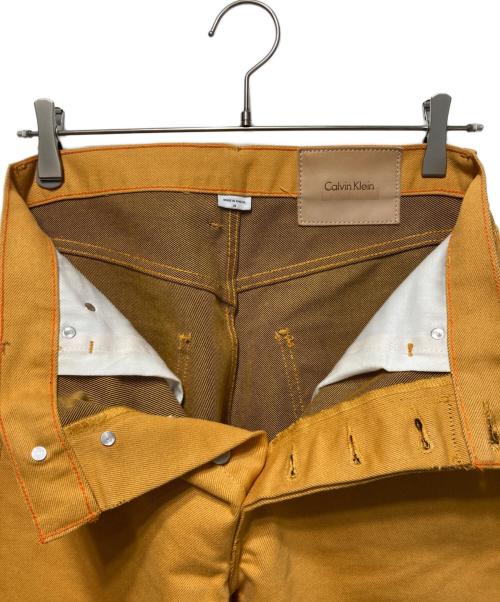 Calvin Klein（カルバンクライン）Calvin Klein (カルバンクライン) HERON PRESTON (ヘロンプレストン) カラーデニムパンツ イエロー サイズ:28の古着・服飾アイテム