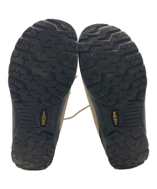 KEEN（キーン）KEEN (キーン) スニーカー ベージュ サイズ:23.5の古着・服飾アイテム