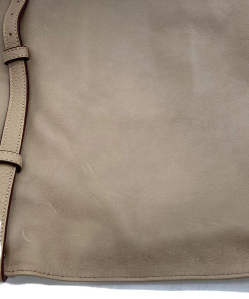 BOX SAN SEBASTIAN（ボックス サンセバスチャン）BOX SAN SEBASTIAN (ボックス サンセバスチャン) ショルダーバッグ ベージュの古着・服飾アイテム