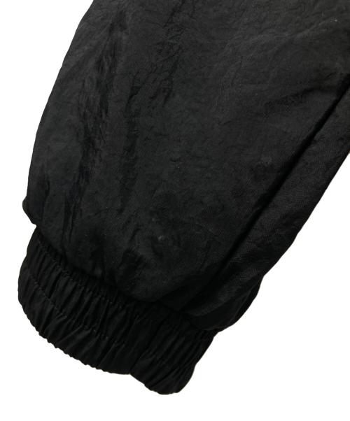 adidas（アディダス）adidas (アディダス) NEW CASTLE UNITED (ニューカッスル・ユナイテッド) ナイロンジャケット ブラック×ブルー サイズ:Mの古着・服飾アイテム