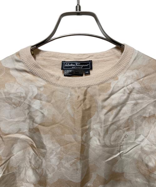 Salvatore Ferragamo（サルヴァトーレ フェラガモ）Salvatore Ferragamo (サルヴァトーレ フェラガモ) シルク切替ニット ベージュ サイズ:XSの古着・服飾アイテム