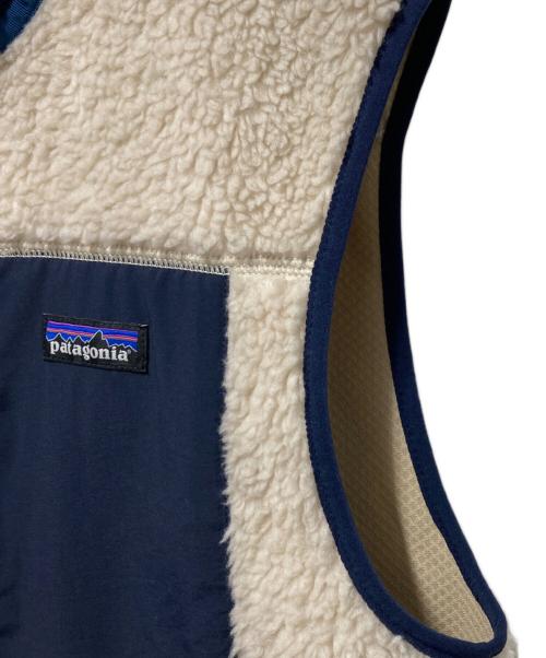 Patagonia（パタゴニア）Patagonia (パタゴニア) Classic Retro-X Vest ホワイト サイズ:Mの古着・服飾アイテム