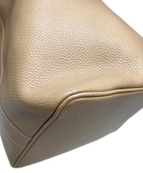 DELVAUX（デルヴォー）DELVAUX (デルヴォー) バケツワンショルダーバッグ ベージュの古着・服飾アイテム