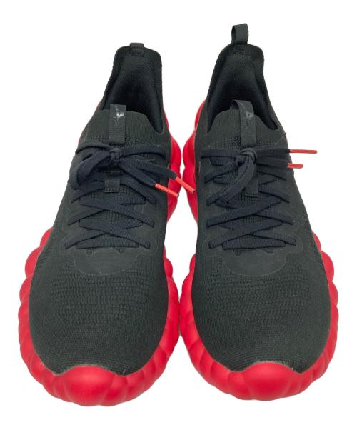 MIZUNO（ミズノ）MIZUNO (ミズノ) スニーカー レッド×ブラック サイズ:27の古着・服飾アイテム