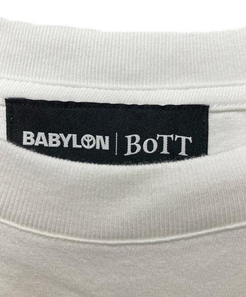 BABYLONE（バビロン）BABYLONE (バビロン) BoTT (ボット) Building Tee ホワイト サイズ:Mの古着・服飾アイテム