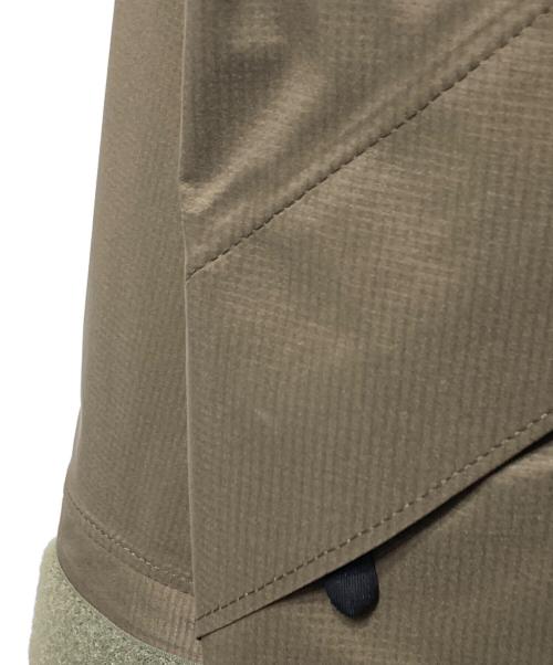 WILD THINGS（ワイルドシングス）WILD THINGS (ワイルドシングス) DENALI LIGHT JACKET オリーブ サイズ:Lの古着・服飾アイテム