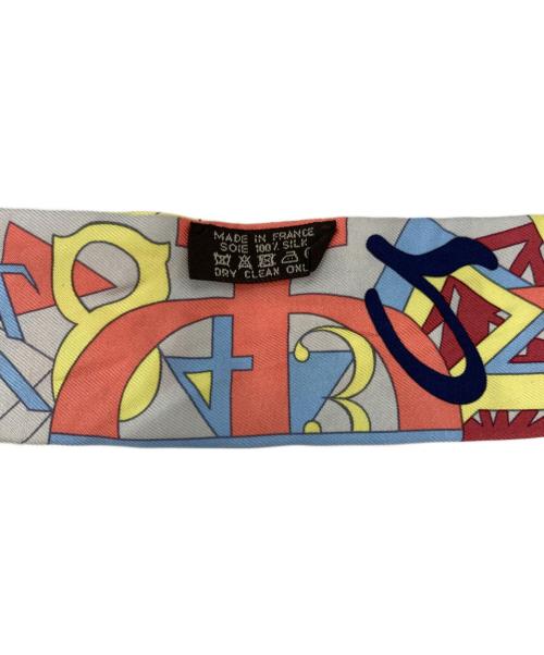 HERMES（エルメス）HERMES (エルメス) ツイリースカーフ マルチカラーの古着・服飾アイテム