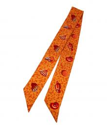 HERMES（エルメス）の古着「ツイリースカーフ」｜オレンジ