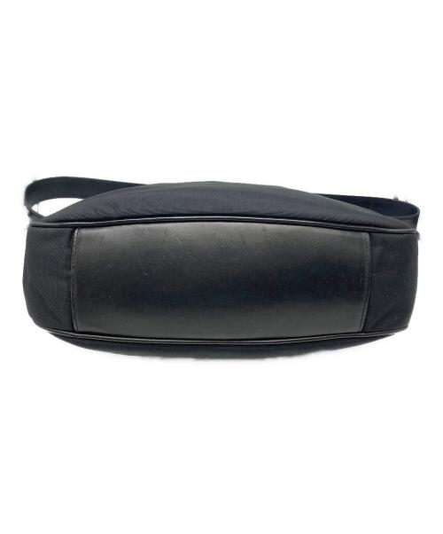 GUCCI（グッチ）GUCCI (グッチ) バンブーナイロン2WAYバッグ ブラックの古着・服飾アイテム