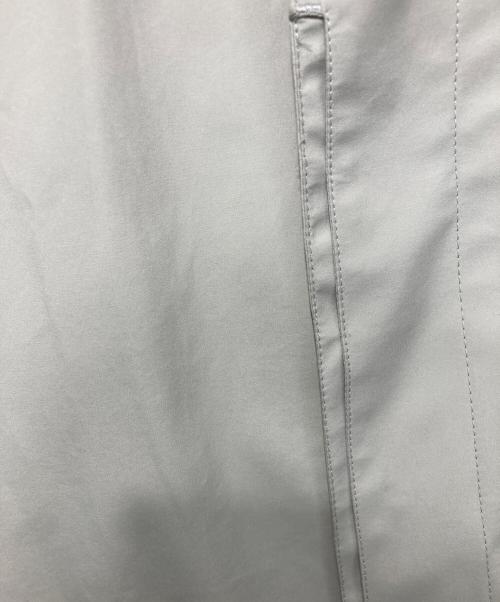 HERNO Laminar（ヘルノ ラミナー）HERNO Laminar (ヘルノ ラミナー) ゴアテックス ステンカラーコート ベージュ サイズ:48の古着・服飾アイテム