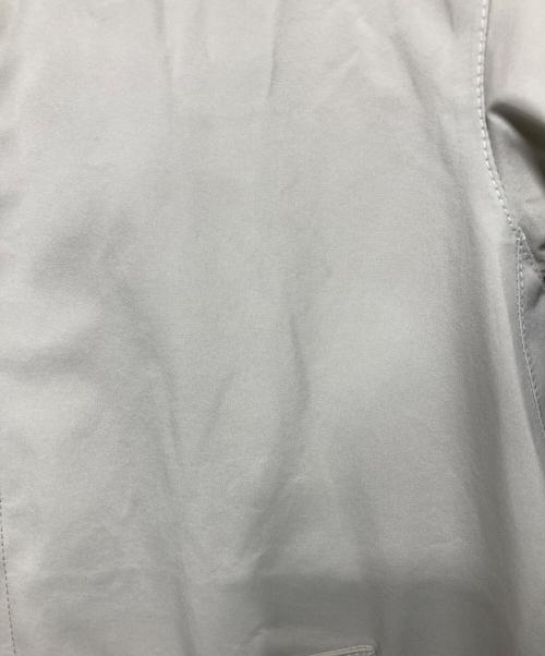 HERNO Laminar（ヘルノ ラミナー）HERNO Laminar (ヘルノ ラミナー) ゴアテックス ステンカラーコート ベージュ サイズ:48の古着・服飾アイテム