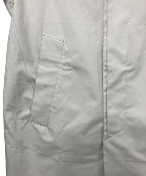 HERNO Laminar（ヘルノ ラミナー）HERNO Laminar (ヘルノ ラミナー) ゴアテックス ステンカラーコート ベージュ サイズ:48の古着・服飾アイテム