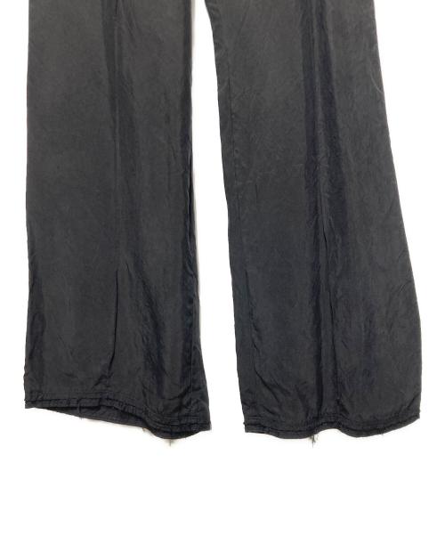 la peau de gem（ラポドゥジェム）la peau de gem (ラポドゥジェム) サテンパンツ ブラック サイズ:38の古着・服飾アイテム