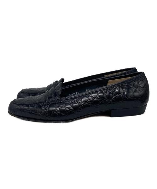 Salvatore Ferragamo（サルヴァトーレ フェラガモ）Salvatore Ferragamo (サルヴァトーレ フェラガモ) パンプス ブラック サイズ:5　1/2の古着・服飾アイテム