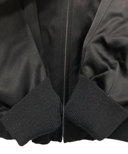 MARC JACOBS（マークジェイコブズ）MARC JACOBS (マークジェイコブズ) サテンブルゾン ブラック サイズ:44の古着・服飾アイテム