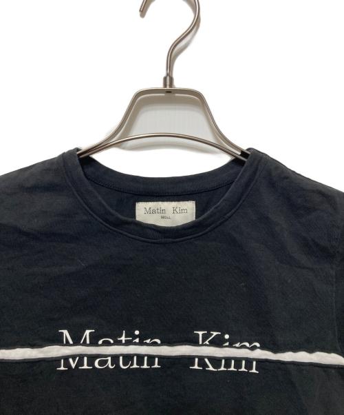Matin Kim（マーティン・キム）Matin Kim (マーティン・キム) クロップドプリントTシャツ ブラック サイズ:freeの古着・服飾アイテム