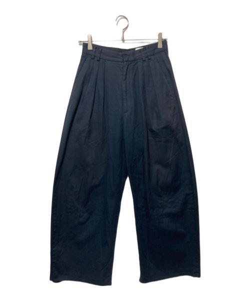 6(ROKU) BEAUTY&YOUTH（ロク ビューティーアンドユース）6(ROKU) BEAUTY&YOUTH (ロク ビューティーアンドユース) タックパンツ ネイビー サイズ:34の古着・服飾アイテム