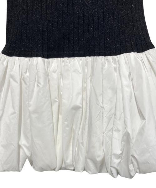 foundry mews（ファウンドリー ミューズ）foundry mews (ファウンドリー ミューズ) バルーンスカートチューブトップワンピース ブラック×ホワイト サイズ:FREEの古着・服飾アイテム