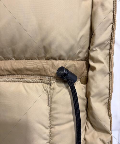 Eddie Bauer（エディーバウアー）Eddie Bauer (エディーバウアー) ダウンジャケット ベージュ サイズ:記載なしの古着・服飾アイテム