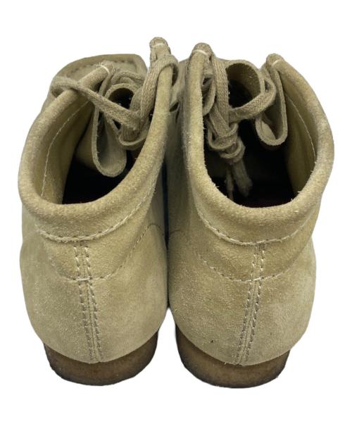 CLARKS ORIGINALS（クラークス オリジナルズ）CLARKS ORIGINALS (クラークス オリジナルズ) ワラビシュース ベージュ サイズ:26.5の古着・服飾アイテム