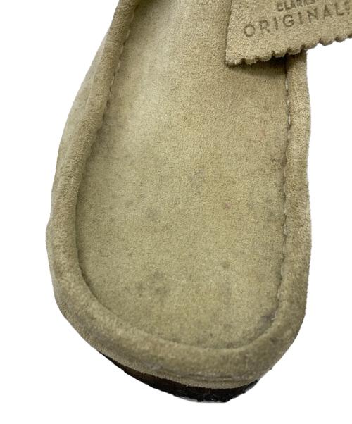 CLARKS ORIGINALS（クラークス オリジナルズ）CLARKS ORIGINALS (クラークス オリジナルズ) ワラビシュース ベージュ サイズ:26.5の古着・服飾アイテム