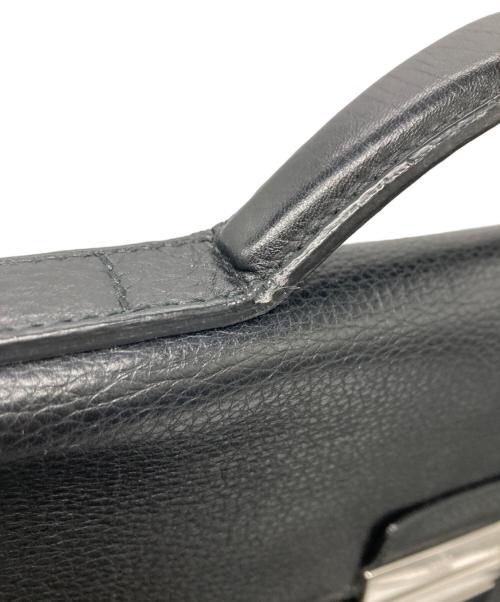 GUCCI（グッチ）GUCCI (グッチ) ビジネスバッグ ブラックの古着・服飾アイテム