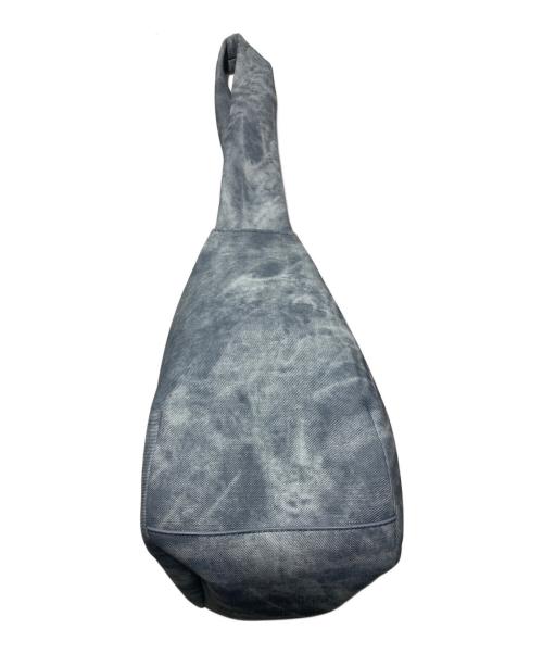 GANNI（ガニー）GANNI (ガニー) Bleached Medium Hobo Bag スカイブルーの古着・服飾アイテム