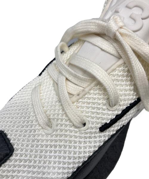 Y-3（ワイスリー）Y-3 (ワイスリー) ローカットスニーカー ホワイト×ブラック サイズ:23.5の古着・服飾アイテム