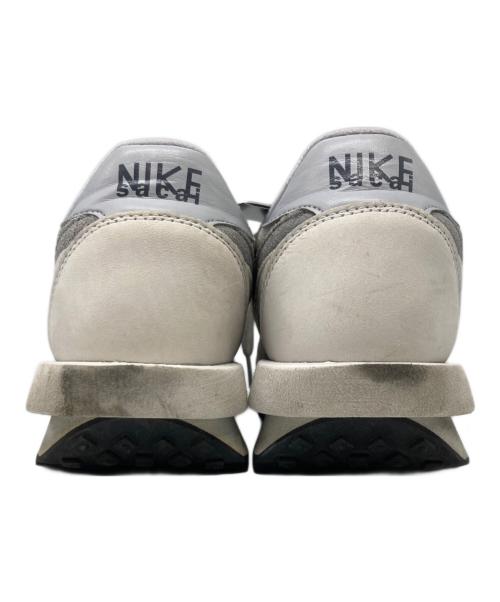 NIKE（ナイキ）NIKE (ナイキ) sacai (サカイ) ローカットスニーカー ホワイト サイズ:28.5の古着・服飾アイテム