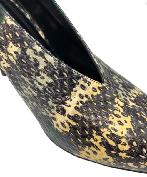 CELINE（セリーヌ）CELINE (セリーヌ) パイソン柄パンプス グリーン サイズ:39の古着・服飾アイテム