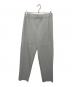 HOMME PLISSE ISSEY MIYAKE（オム プリッセ イッセイ ミヤケ）の古着「BASICS ストレートパンツ」｜グレー