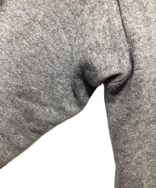 LOEWE（ロエベ）LOEWE (ロエベ) ロゴメッシュデザインカシミヤニットセーター グレー サイズ:Mの古着・服飾アイテム
