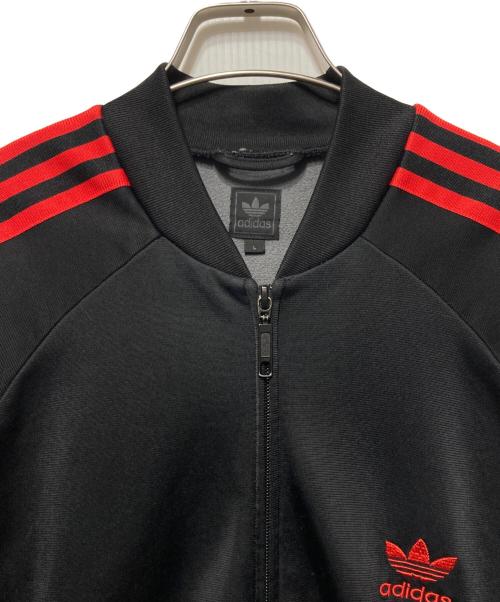 adidas（アディダス）adidas (アディダス) トラックジャケット レッド×ブラック サイズ:Lの古着・服飾アイテム