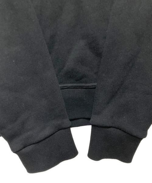 BURBERRY（バーバリー）BURBERRY (バーバリー) チェーン装飾プルオーバーパーカー ブラック サイズ:Ｓの古着・服飾アイテム