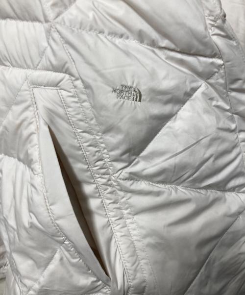 THE NORTHFACE PURPLELABEL（ザ・ノースフェイス パープルレーベル）THE NORTHFACE PURPLELABEL (ザ・ノースフェイス パープルレーベル) ダウン ポンチョ アイボリー サイズ:Mの古着・服飾アイテム