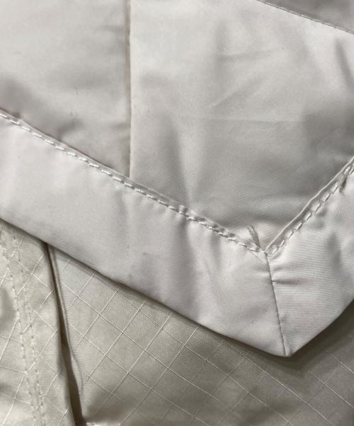 THE NORTHFACE PURPLELABEL（ザ・ノースフェイス パープルレーベル）THE NORTHFACE PURPLELABEL (ザ・ノースフェイス パープルレーベル) ダウン ポンチョ アイボリー サイズ:Mの古着・服飾アイテム