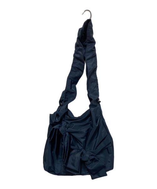OUTDOOR（アウトドア）OUTDOOR (アウトドア) MUVEIL (ミュベール) シャーリングリボンバッグ ネイビーの古着・服飾アイテム