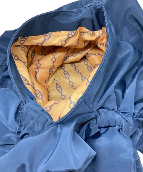 OUTDOOR（アウトドア）OUTDOOR (アウトドア) MUVEIL (ミュベール) シャーリングリボンバッグ ネイビーの古着・服飾アイテム
