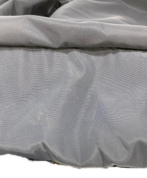 OUTDOOR（アウトドア）OUTDOOR (アウトドア) MUVEIL (ミュベール) シャーリングリボンバッグ ネイビーの古着・服飾アイテム