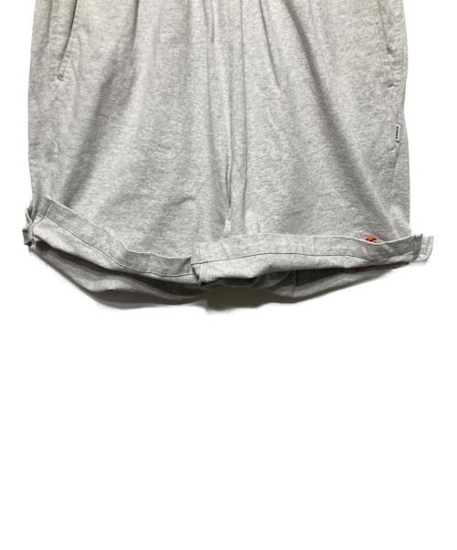 KEBOZ（ケボズ）KEBOZ (ケボズ) EFG TENJIKU SHORTS グレー サイズ:Mの古着・服飾アイテム