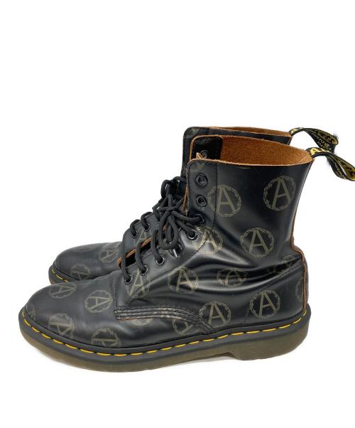 Dr.Martens（ドクターマーチン）Dr.Martens (ドクターマーチン) UNDERCOVER (アンダーカバー) SUPREME (シュプリーム) Anarchy 8-Eye Boot ブラック サイズ:26.5の古着・服飾アイテム